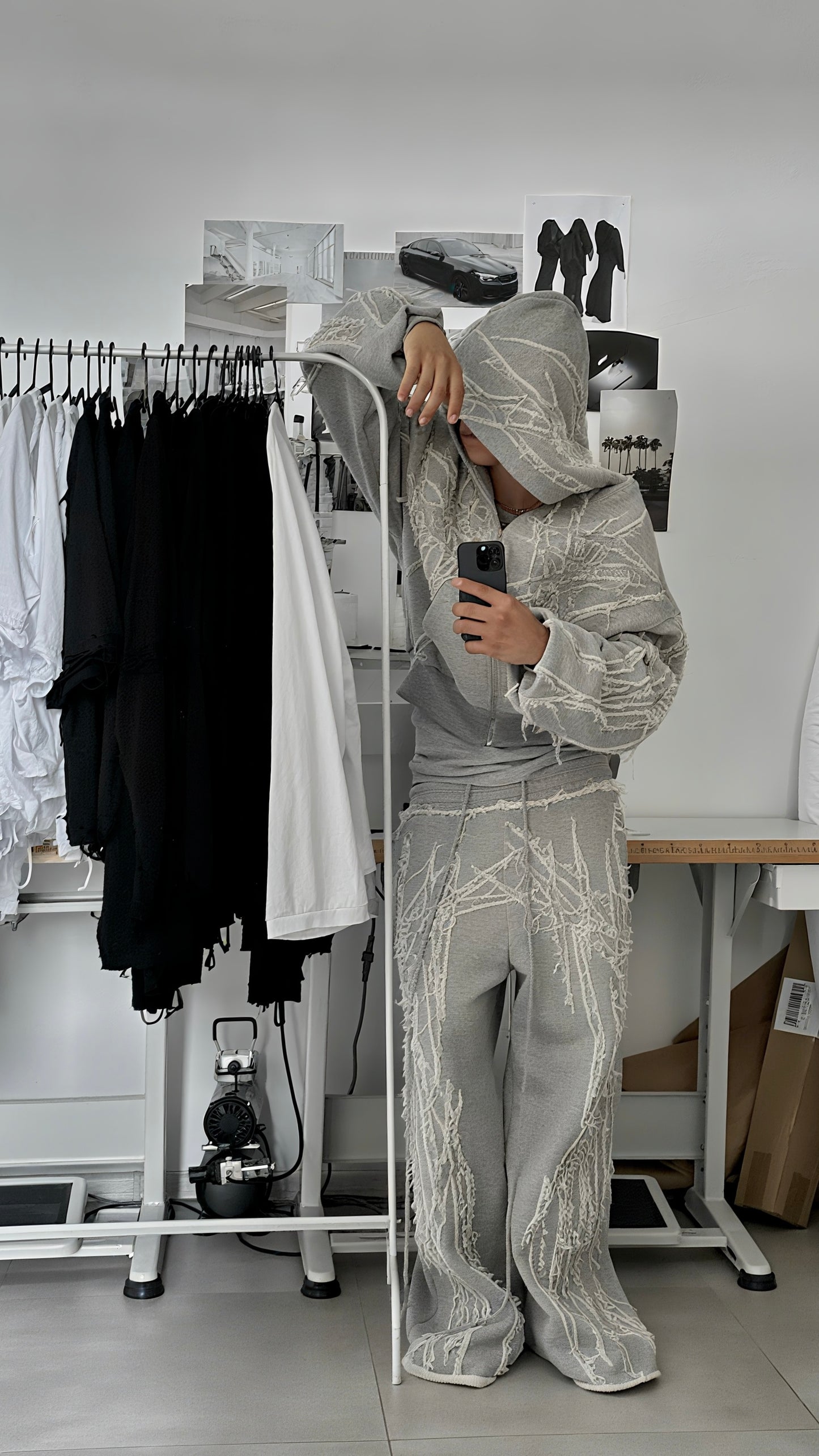 ATOM ZIP HOODIE SE