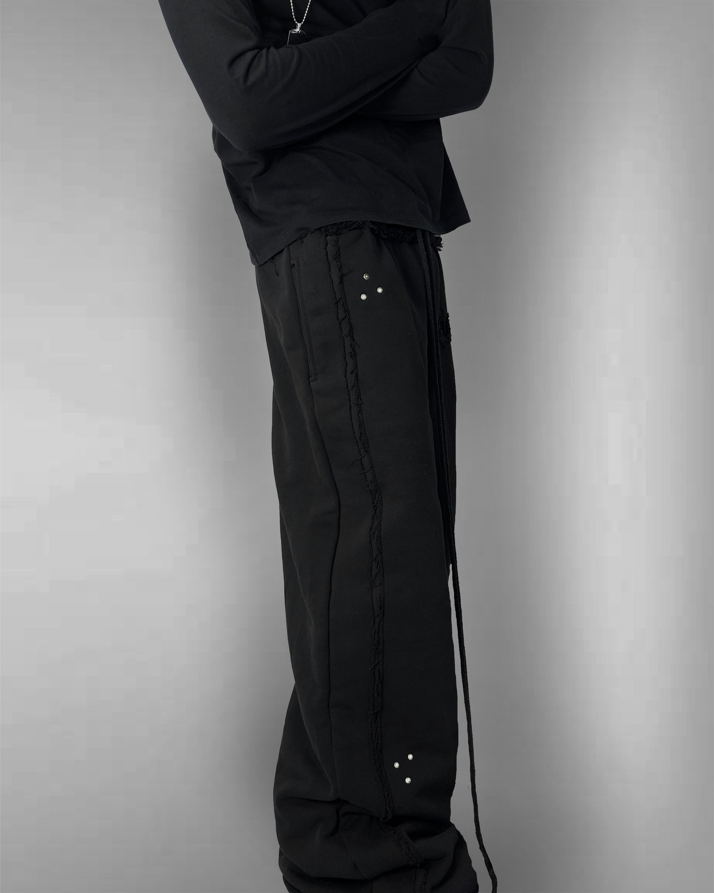 METAL SWEATPANTS